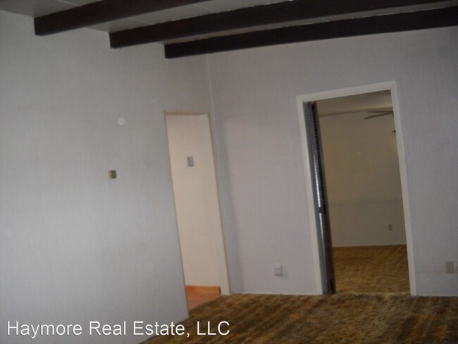 Foto del edificio - 2 br, 1.5 bath House - 127 E Yuma Street