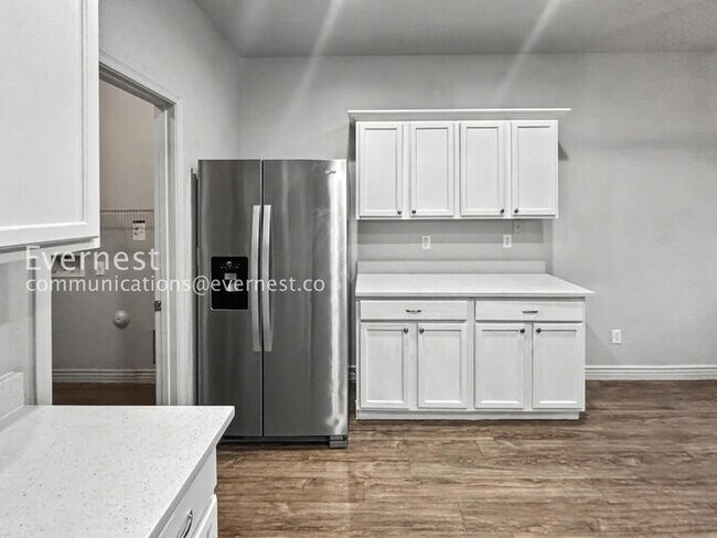 Foto del edificio - 2210 N 91st Ln