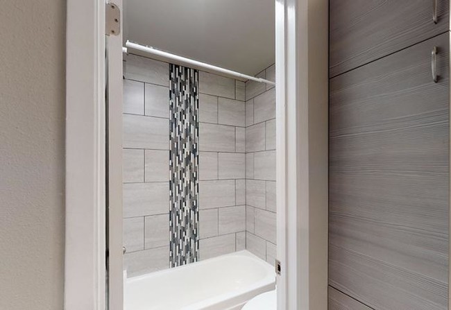 Foto del edificio - 1 bedroom in Denver CO 80246