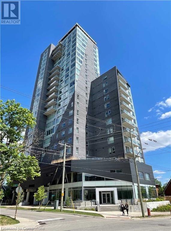Building Photo - 158 King St N