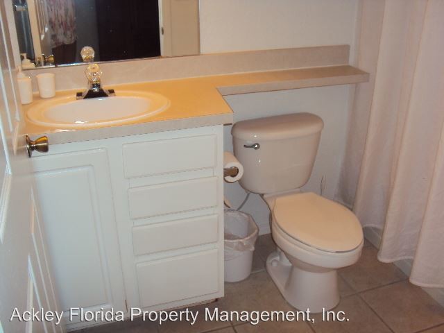Foto del edificio - 8905 Legacy Ct