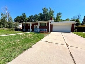Building Photo - 4105 Tumbleweed Dr