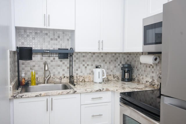 Building Photo - 301 Croton Ave