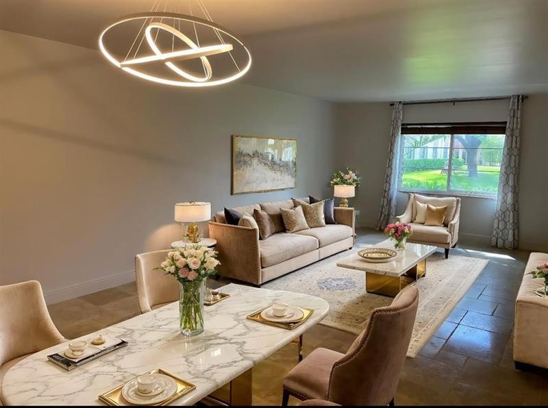 Foto principal - 124 NE 19th Ct