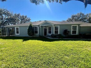 Building Photo - 6040 Sandhill Ridge Dr