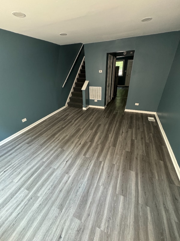 Foto principal - 8212 S Dobson Ave