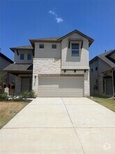 Building Photo - 143 MacArthur Dr