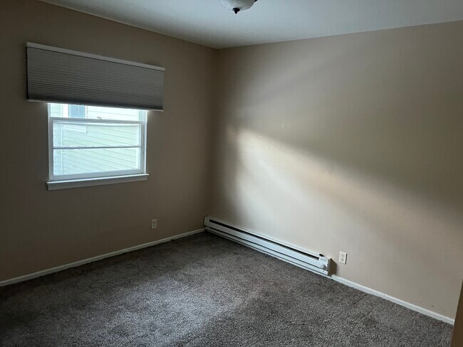 Foto del edificio - 1184 E Merchant St