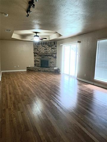 Building Photo - 6409 Hidden Springs Dr
