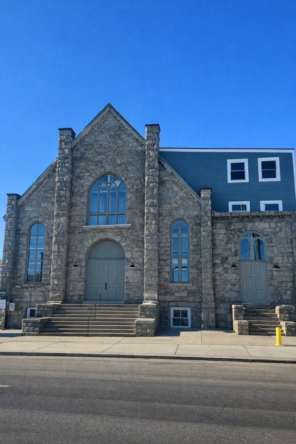 Building Photo - 157 Green St