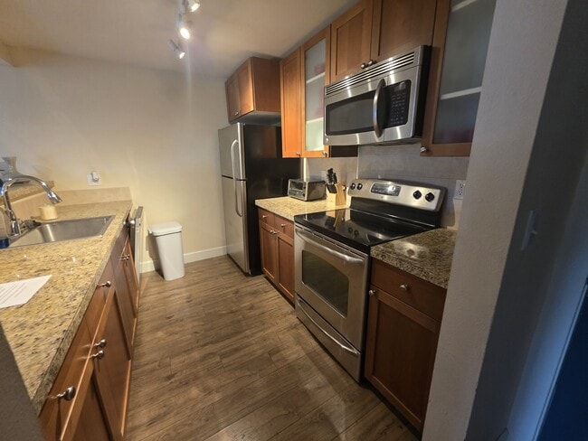 Photo - 300 N 130th St (Seattle, WA) Townhome