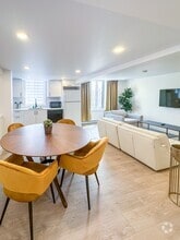 Building Photo - 461 Rue Rachel