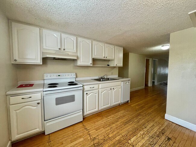 Foto del edificio - 1857 11th Ave