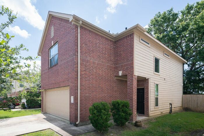 Foto del edificio - 8918 Santo Domingo