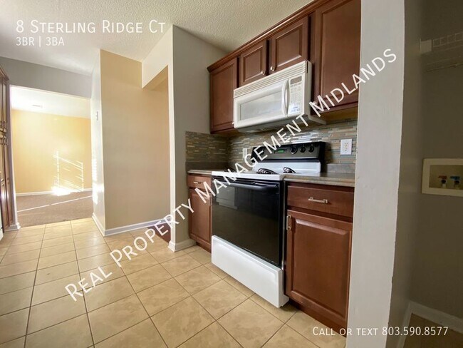 Foto del edificio - Secure Your Place in the Coveted Sterling ...