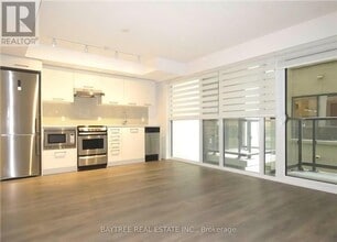 Building Photo - 87 Peter St