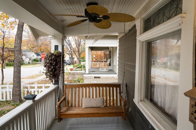 Foto del edificio - 1405 S Henderson St