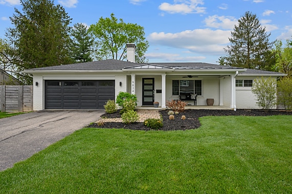 Photo - 9834 Tollgate Ln House