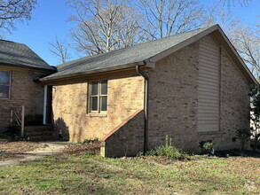 Building Photo - 4701 Hollowell Ln