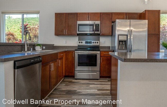 Building Photo - 3 br, 2.5 bath House - 78 Ia Iki St