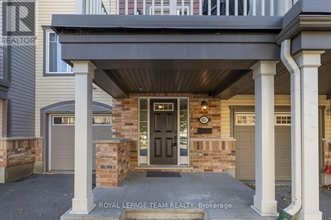 Building Photo - 552 Foxlight Cir