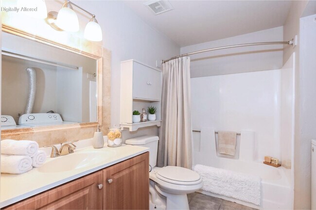 Foto del edificio - 465 W Ivyglen St