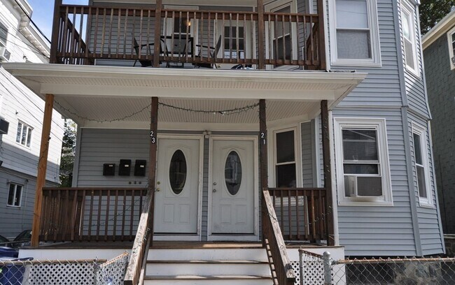 Building Photo - 23 Montfern Ave