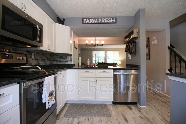 Building Photo - 1644 Purple Sage Dr