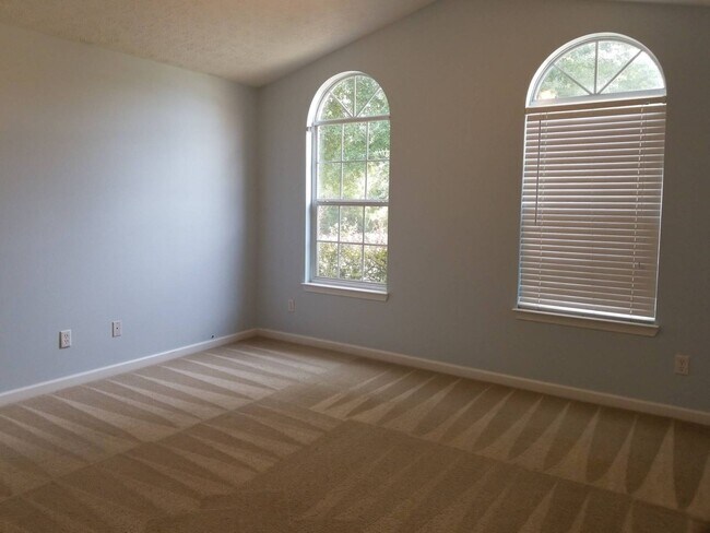 Foto del edificio - 2504 Sarasota Ln