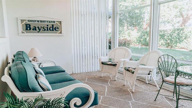 Foto del edificio - 1223 Siesta Bayside Dr