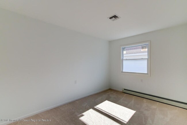 Building Photo - 80 Montserrat St