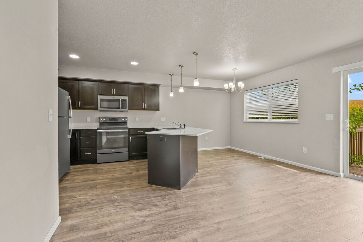 Primary Photo - Duplexes at Summerland Park - Waterloo