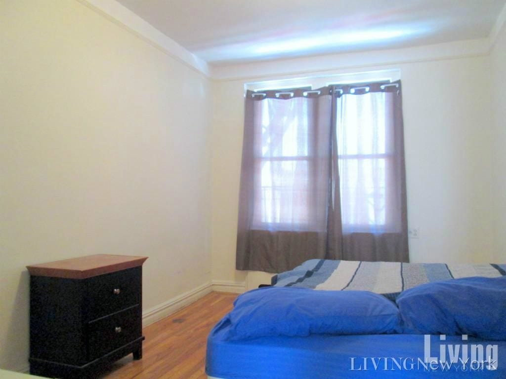 Building Photo - 1224 Saint Nicholas Ave