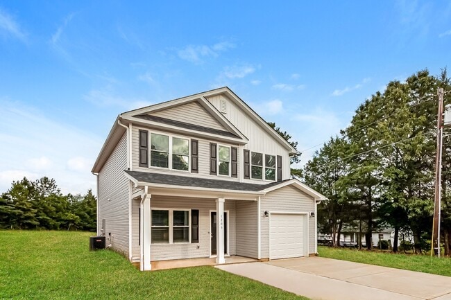 Building Photo - 728 Dawn Cir