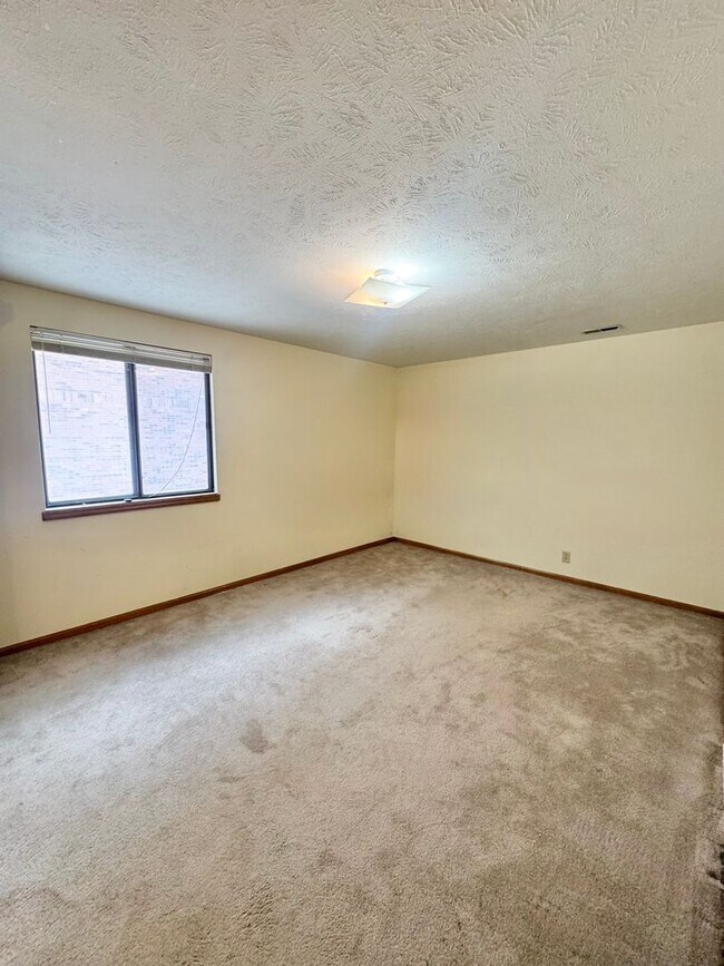 Foto del edificio - 2675 N 93rd St