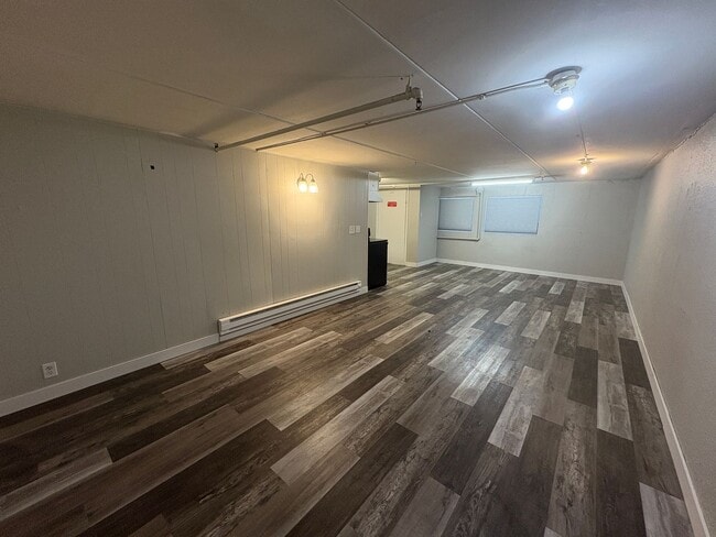 Building Photo - Basement apartment for rent at The Terrace