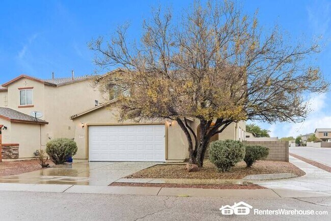 Building Photo - MOVE-IN SPECIAL****$500 OFF 2ND MONTH'S RE...