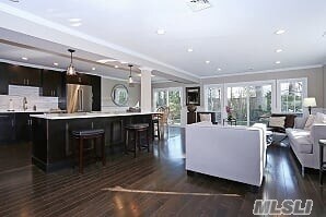 Foto del edificio - 124 Terrace Ct