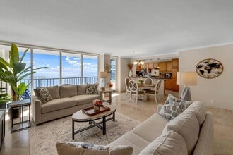 Building Photo - 4280 Galt Ocean Dr