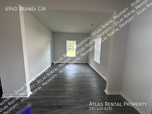 Foto del edificio - 6940 Brandi Cir