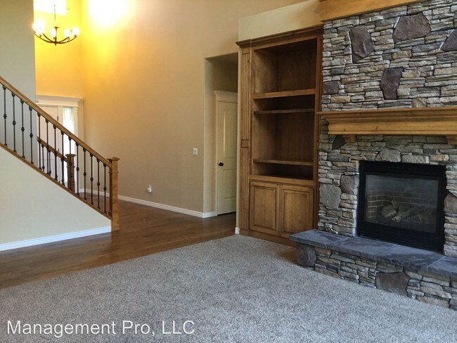Foto del edificio - 4 br, 3 bath House - 680 E.  Havasupai St