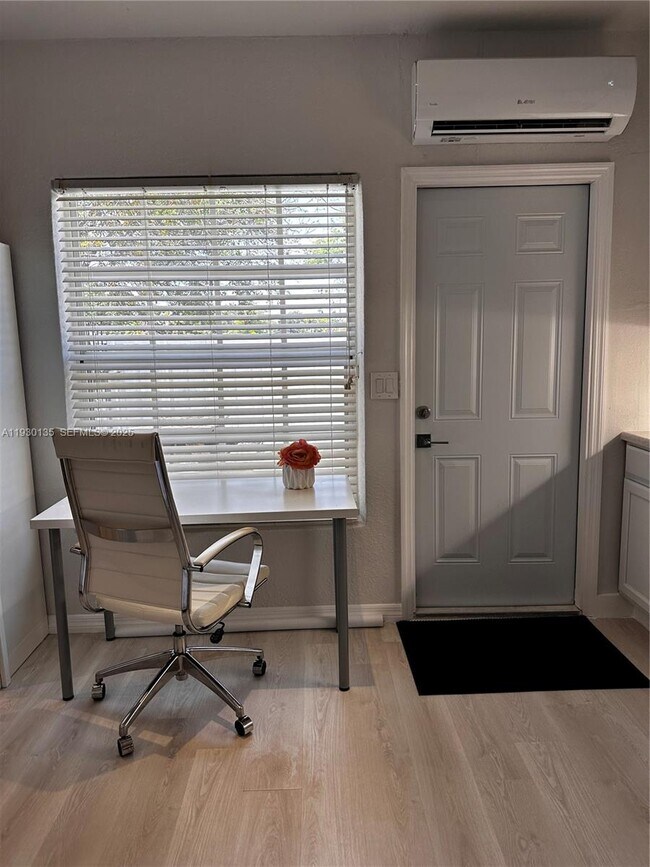 Foto del edificio - 1723 Shenandoah St