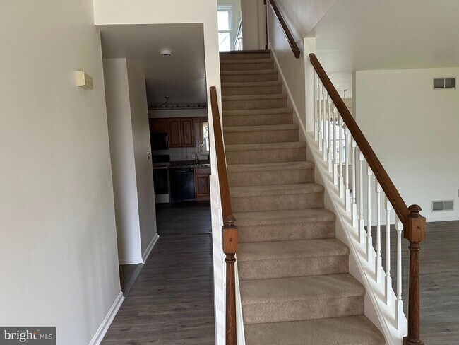 Foto del edificio - 25 Green Meadow Ct