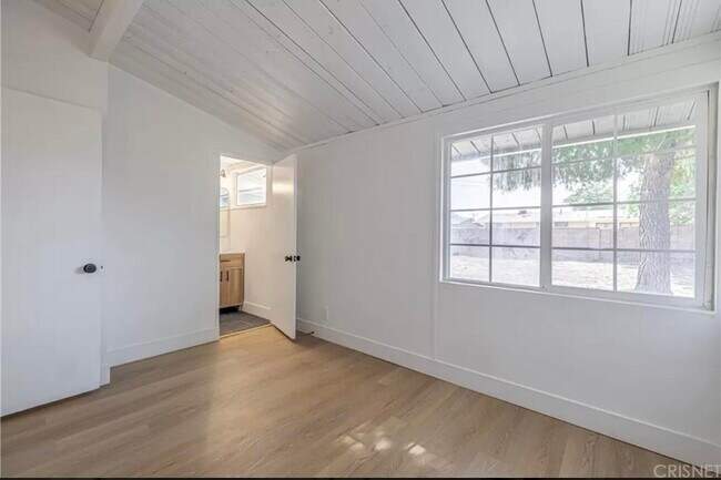 Foto del edificio - 45508 Genoa Ave