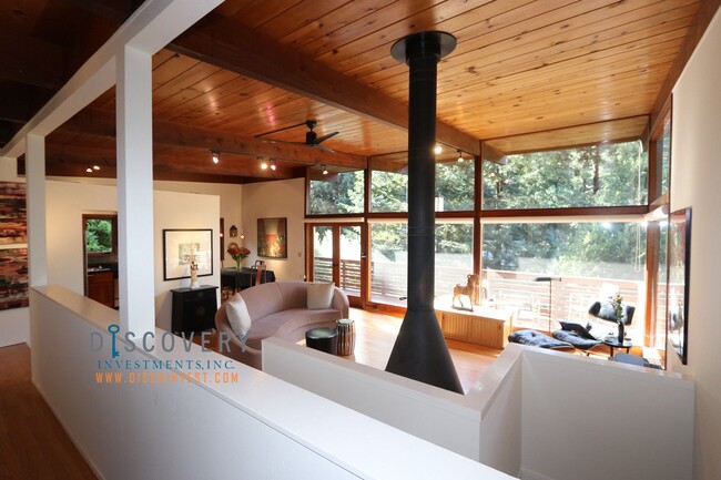 Building Photo - Piedmont Pines Mid-Century 3 Bedroom Home ...