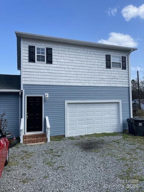Foto principal - 113 Whispering Pines Ln