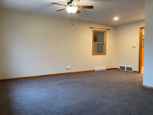 Foto del edificio - 1602 Chance Ct