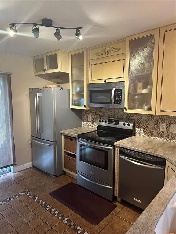 Building Photo - 7252 Harbor Heights Cir