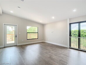 Building Photo - 2505 Storter Ave