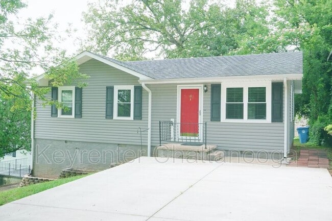 Photo - 1024 Garnett Ave House